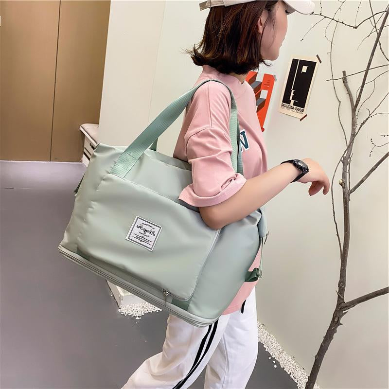 Foldable Waterproof Travel Bag – Large Capacity Gym & Weekend Bag  