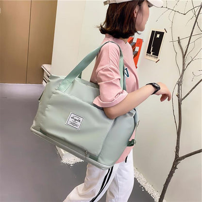 Foldable Waterproof Travel Bag – Large Capacity Gym & Weekend Bag  
