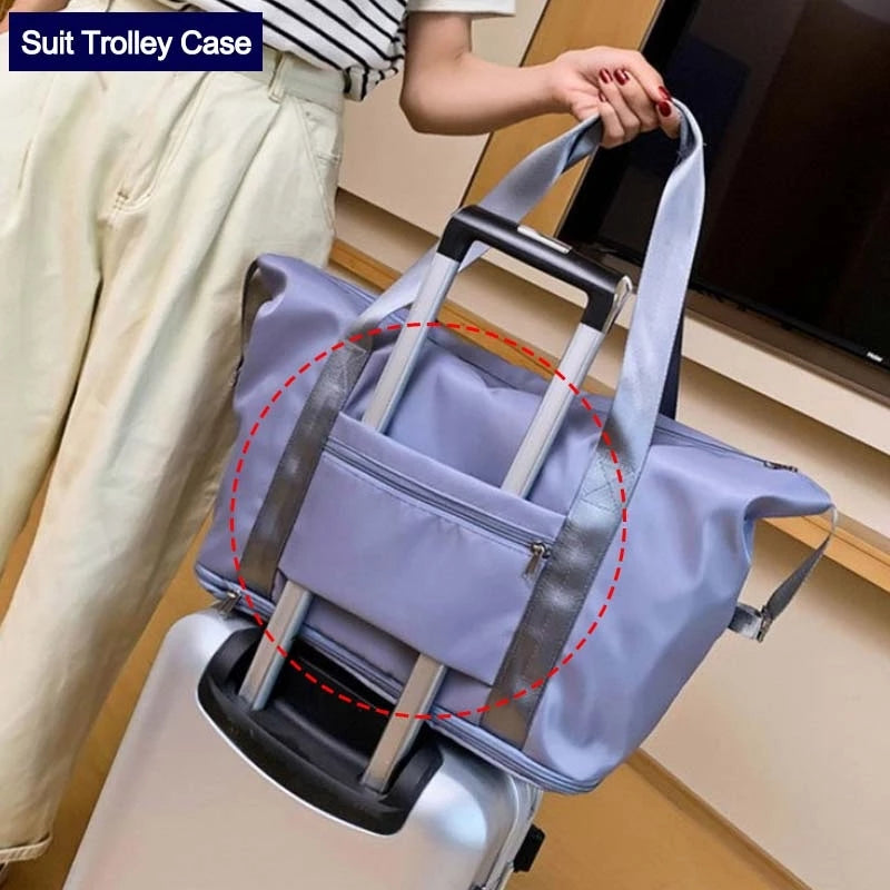 Foldable Waterproof Travel Bag – Large Capacity Gym & Weekend Bag  